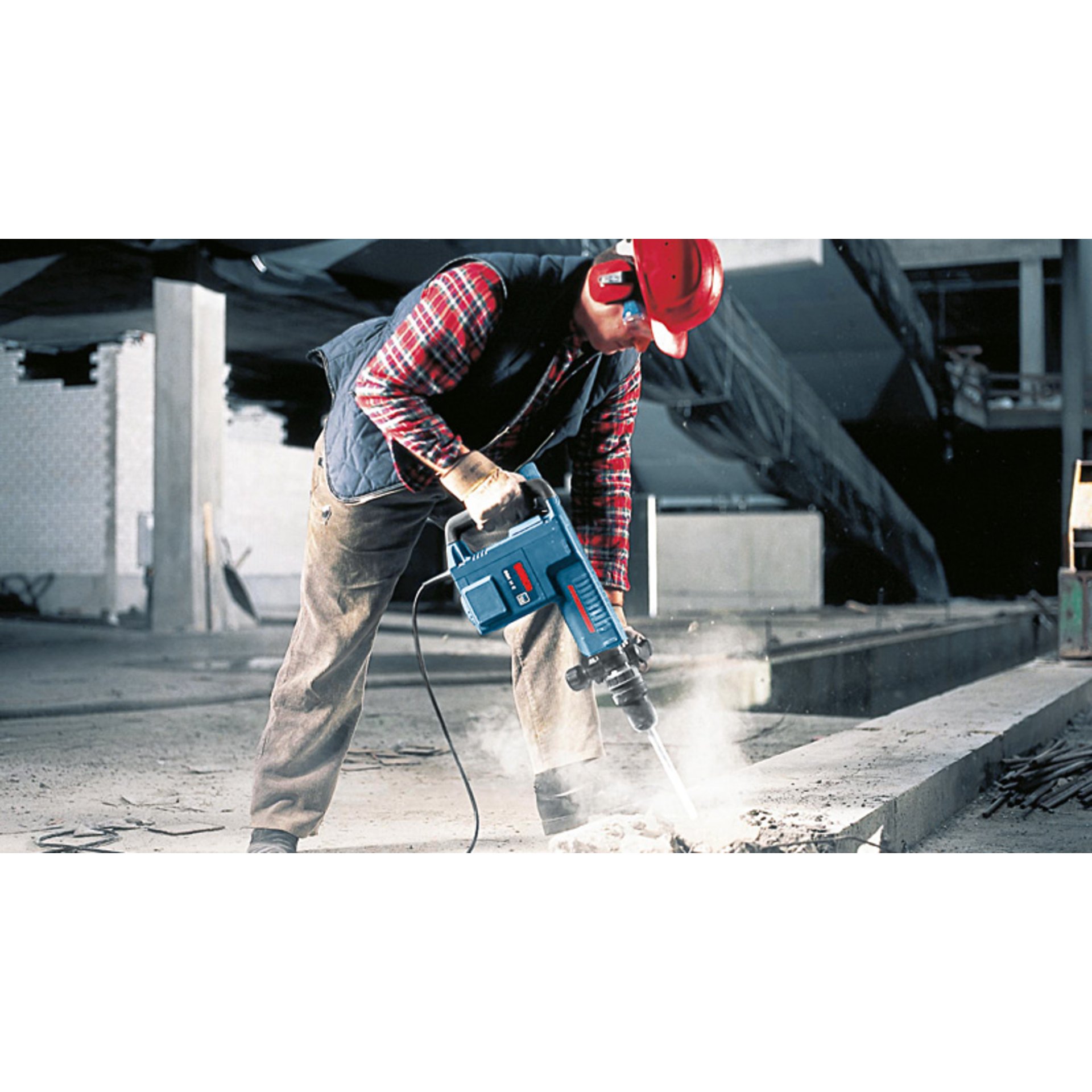 Schlaghammer mit SDS max GSH 11 E im Handwerkerkoffer