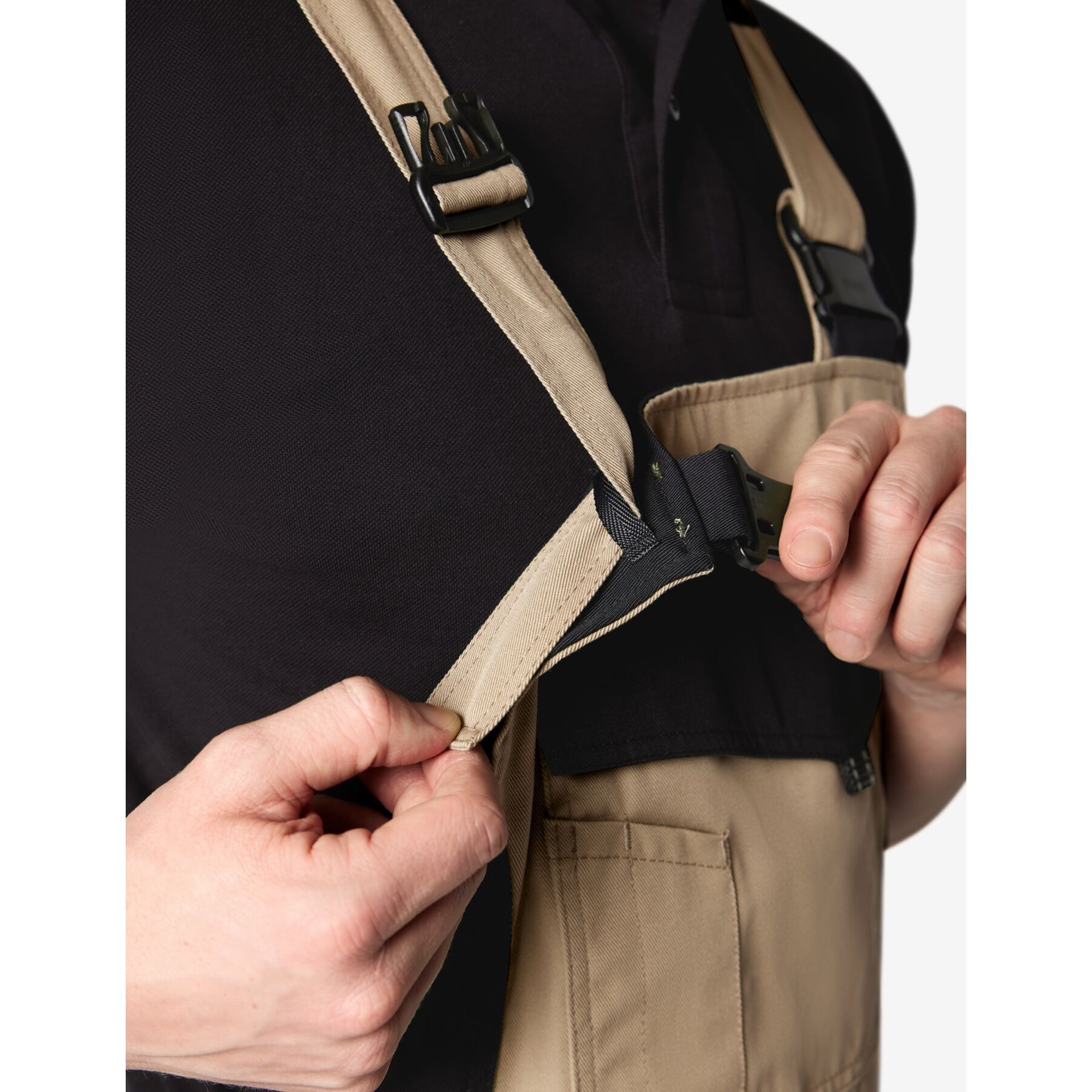 ECKHARD Latzhose beige-schwarz 88
