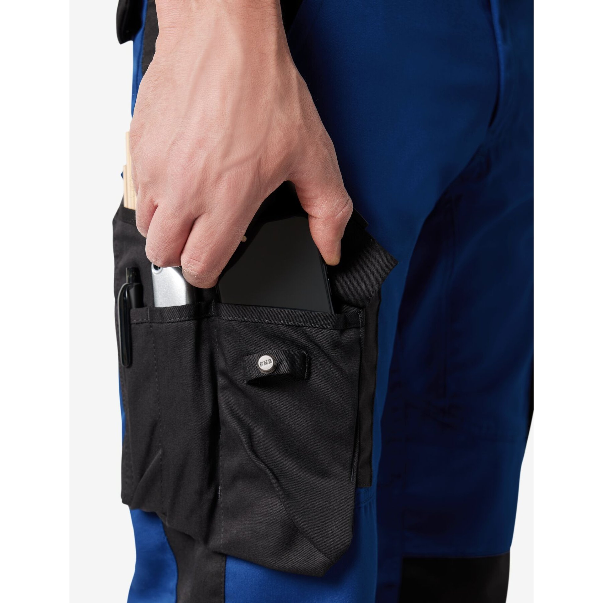 PASCAL Latzhose royalblau-schwarz 114
