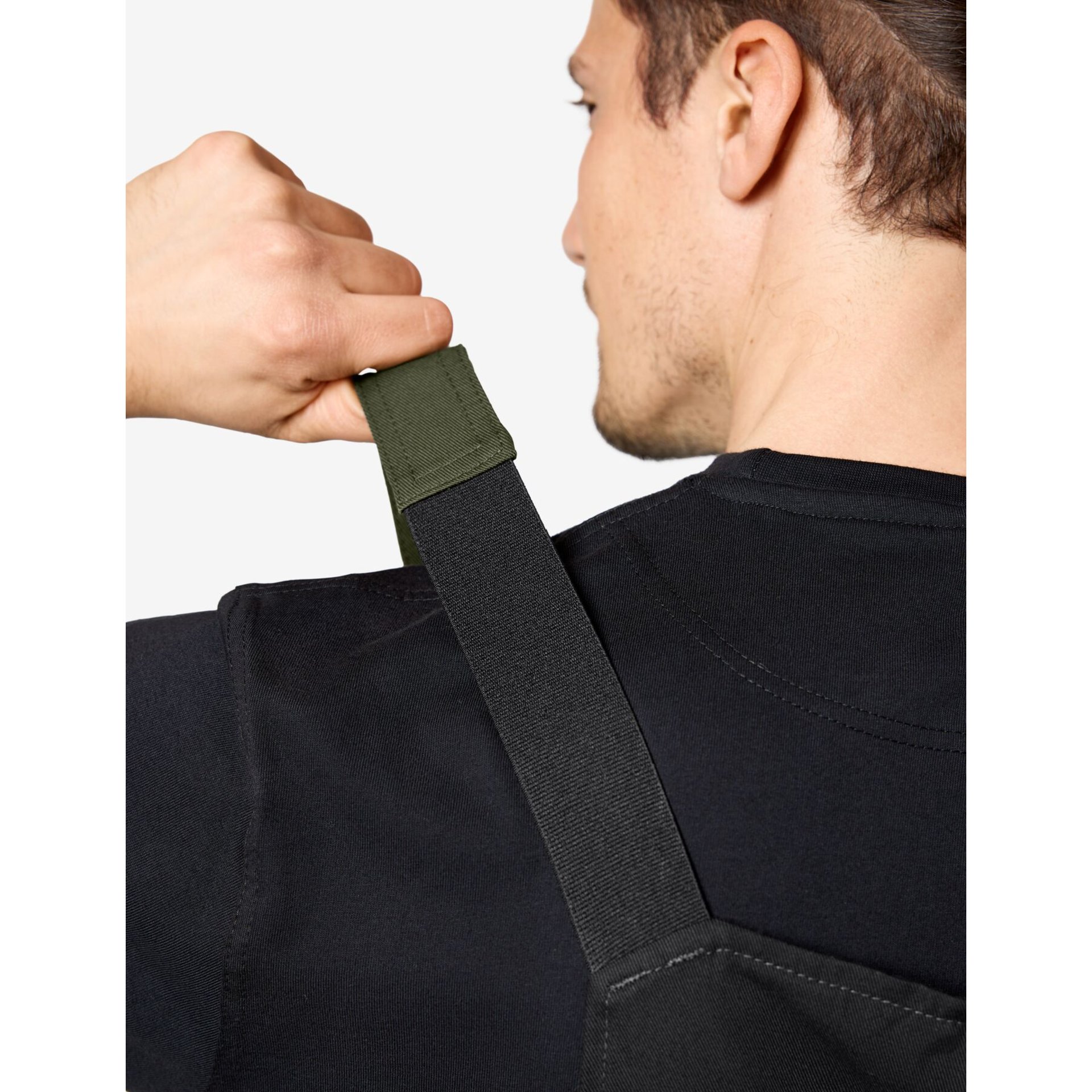 ECKHARD Latzhose oliv-schwarz 60