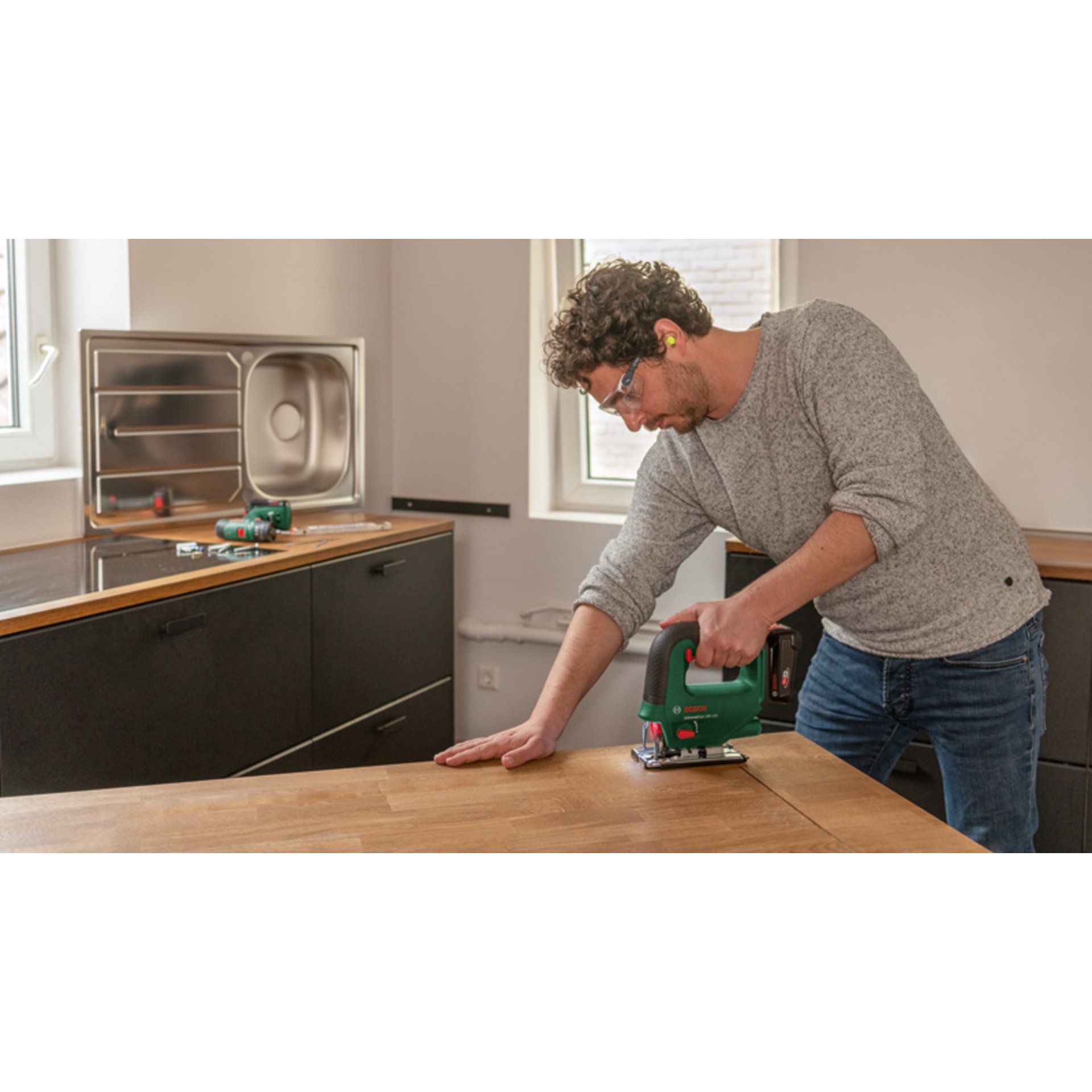 Akku-Stichsäge UniversalSaw 18V-100