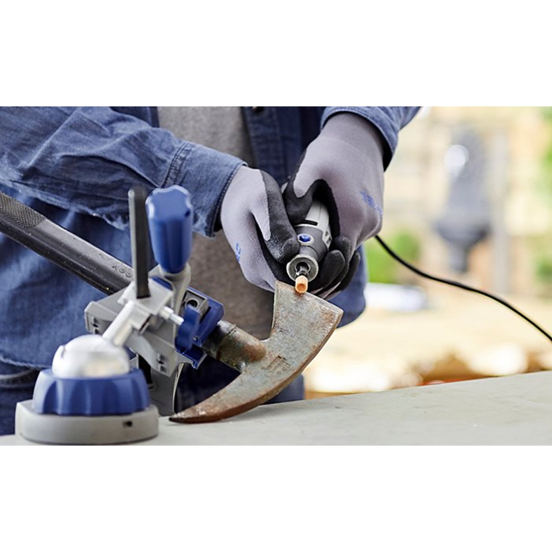DREMEL® 3000-1/25 EZ Multifunktionswerkz. mit 1 Vorsatzgerät, 25 Zubehöre