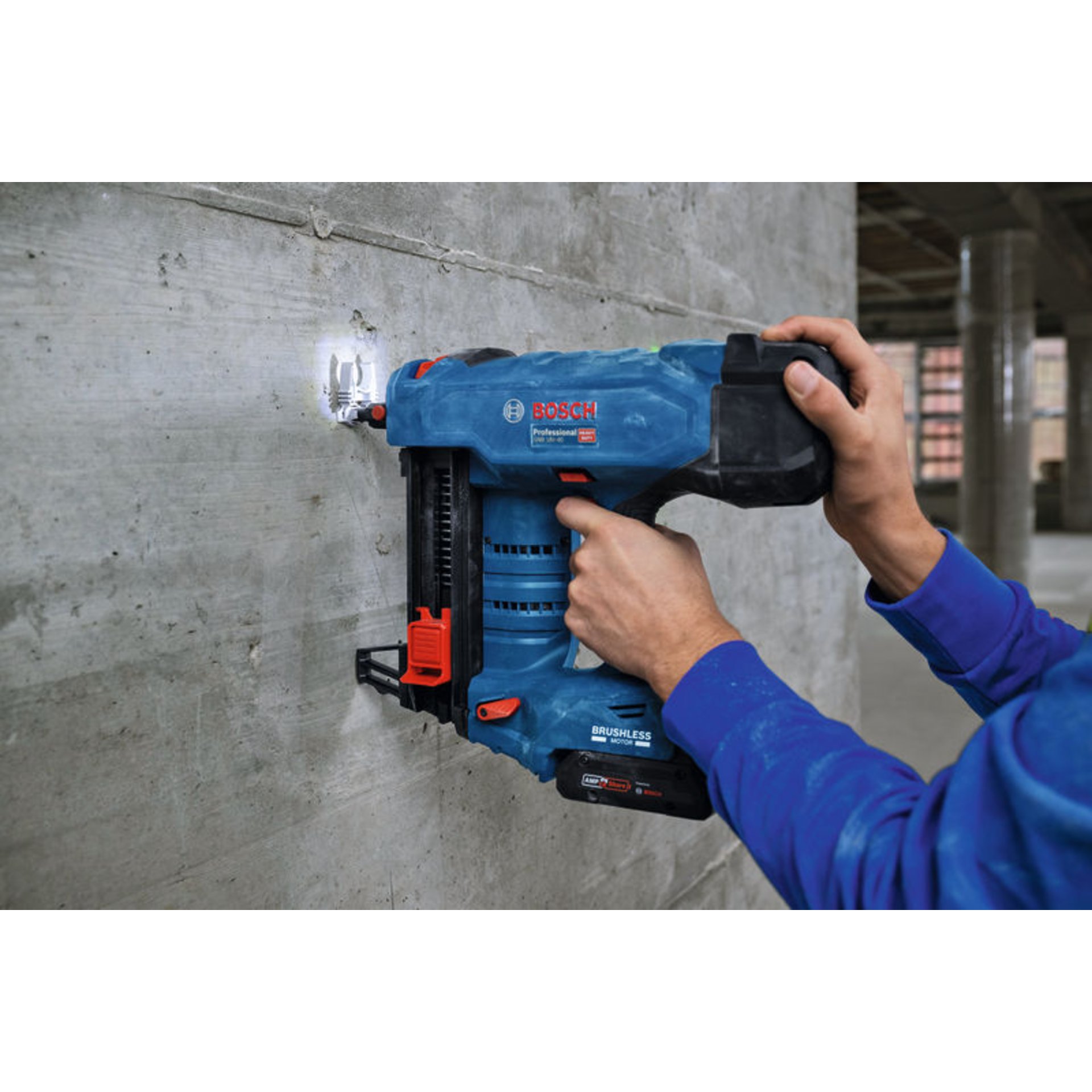 Akku-Nagler GNB 18V-40,  2 x Akku ProCORE18V 4.0Ah