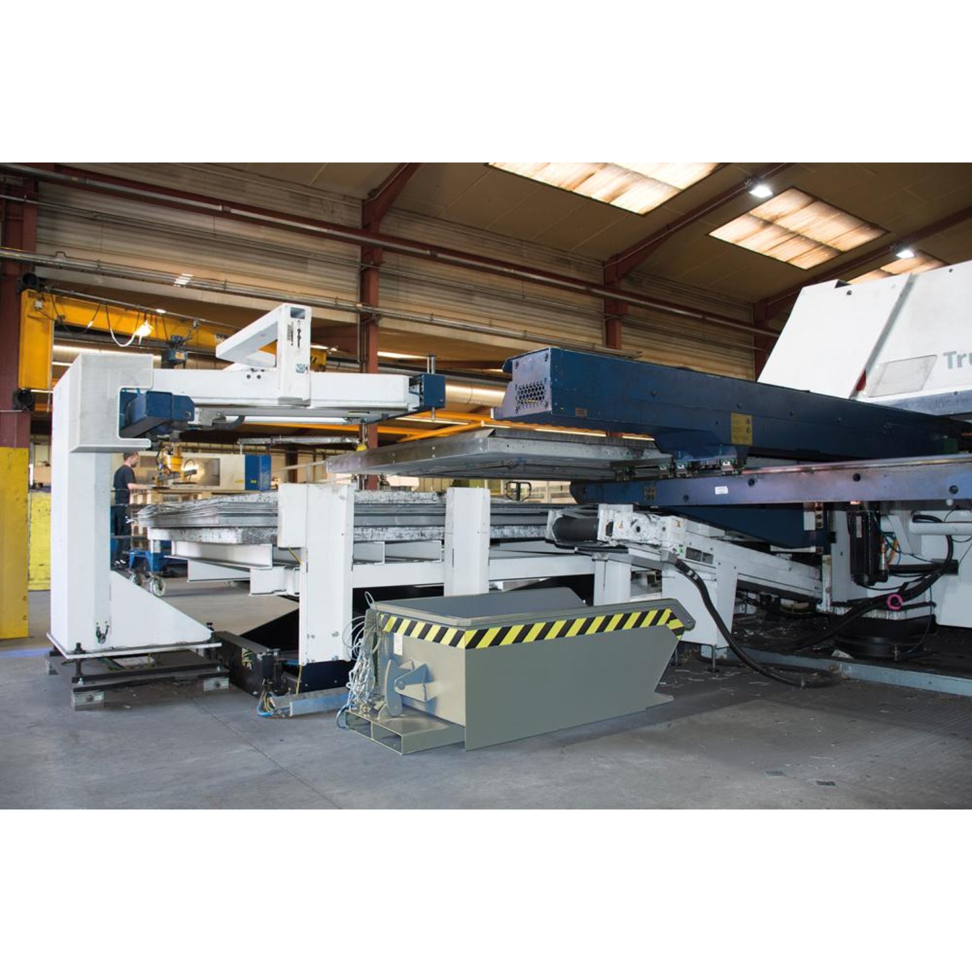 Kippbehäter MGU 230 lackiert grau RAL 7005