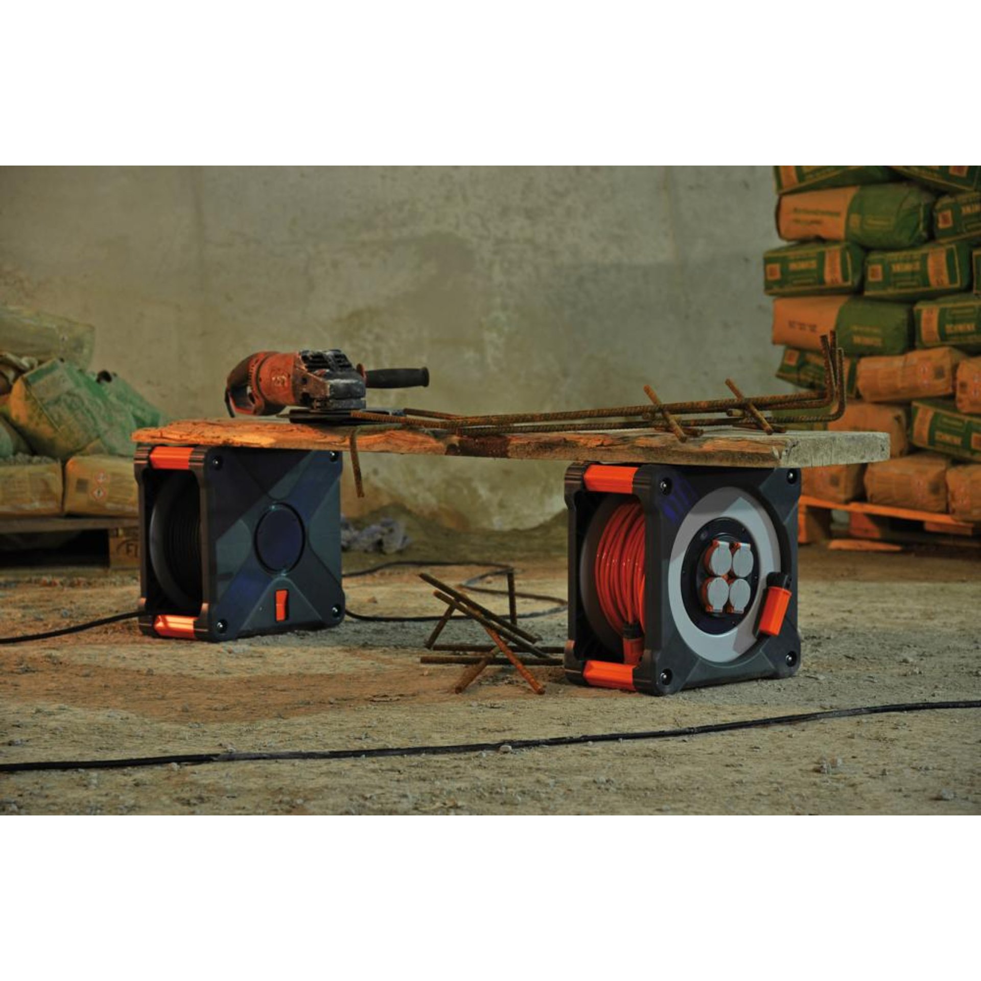Kabeltrommel Kunststoff H07BQ-F3G1,5 33m professionalLINE Brennenstuhl