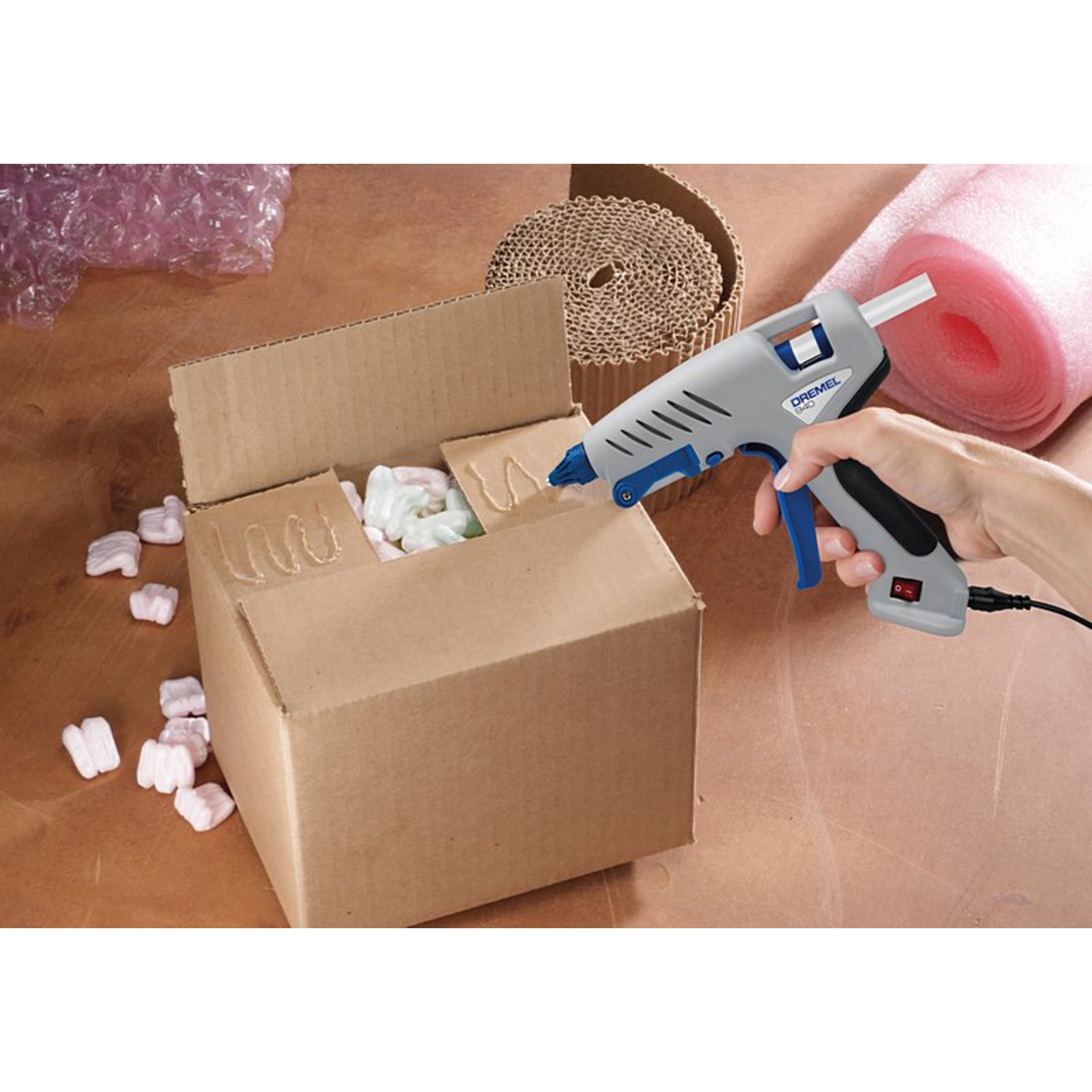 DREMEL® Heißklebepistole 940-3 Kompaktwerkzeug (195 °C) mit 3 Zubehöre