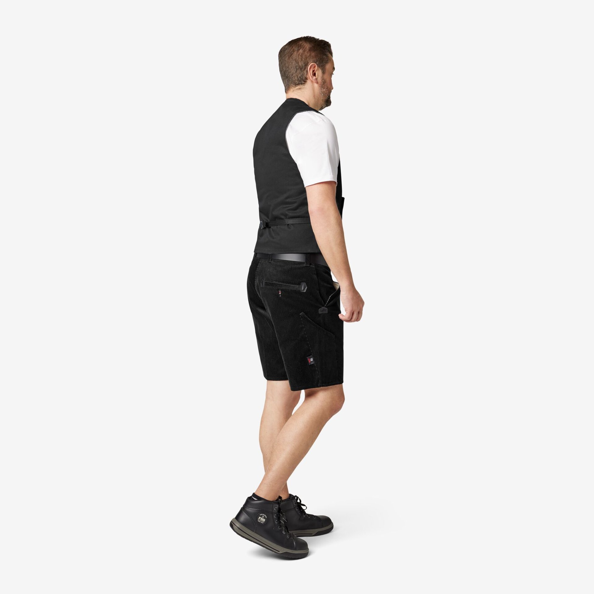HANS Zunft-Shorts Genuacord schwarz 62