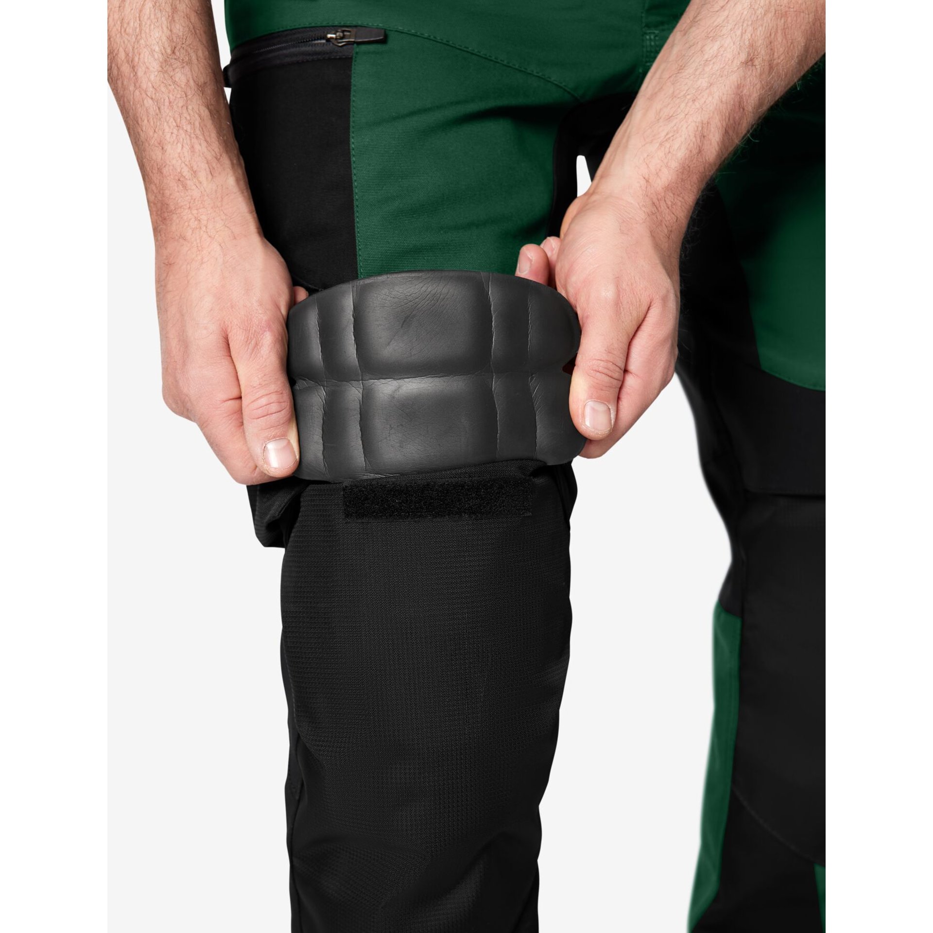 LEO Arbeitshose elastisch grün-schwarz 24