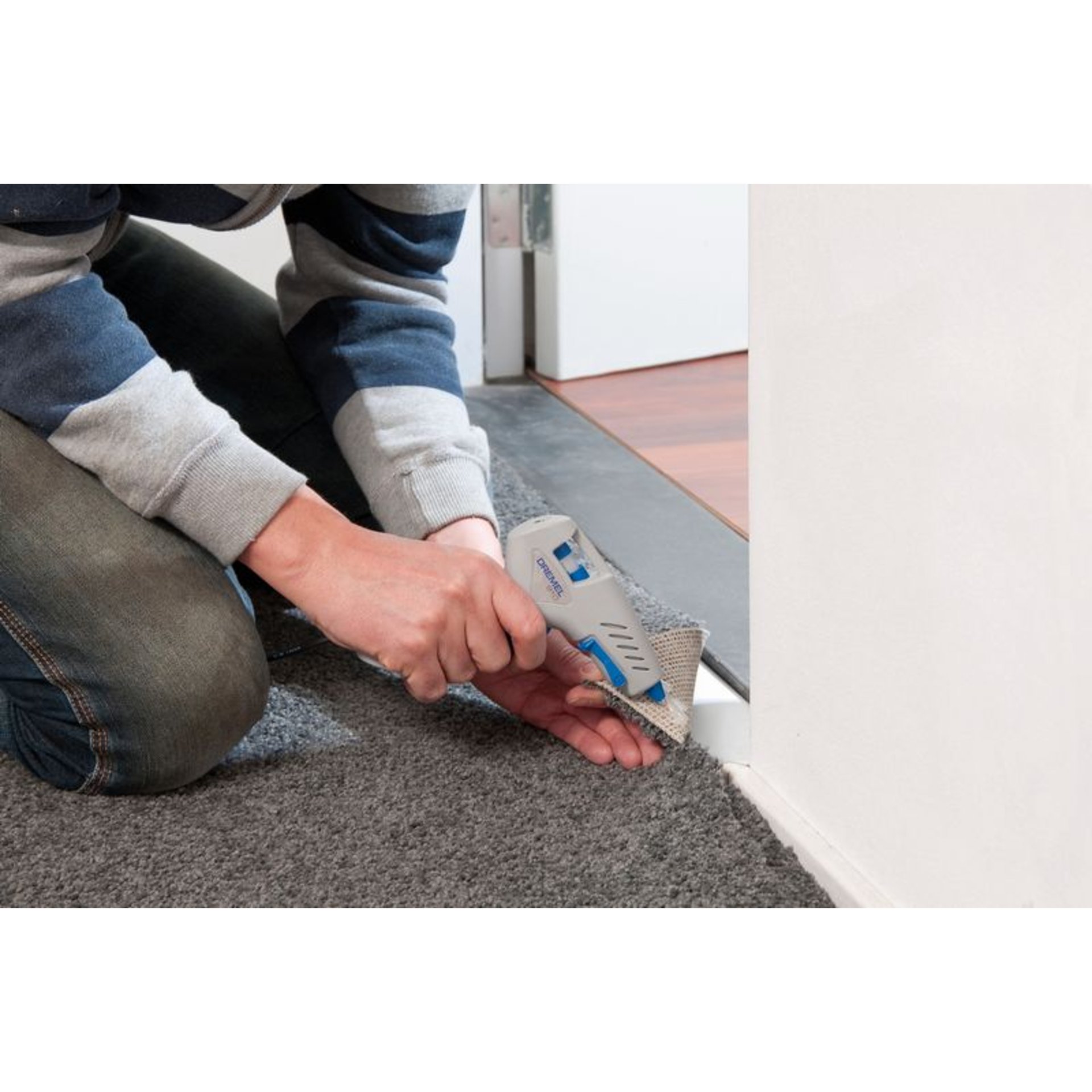 DREMEL® Heißklebepistole 910-3 Kompaktwerkzeug (165 °C) mit 3 Zubehöre
