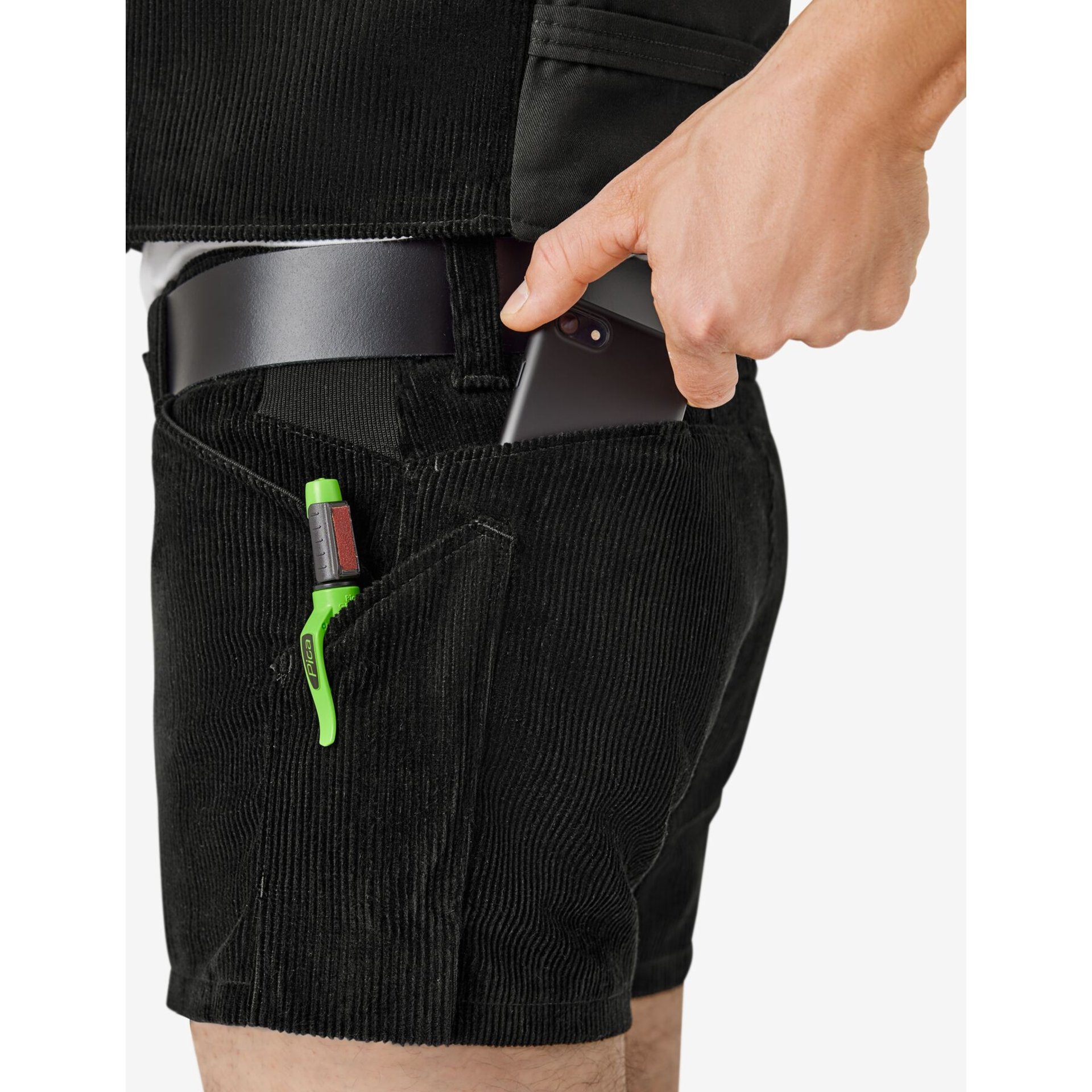 FERDINAND Zunft-Shorts extra kurz schwarz 56