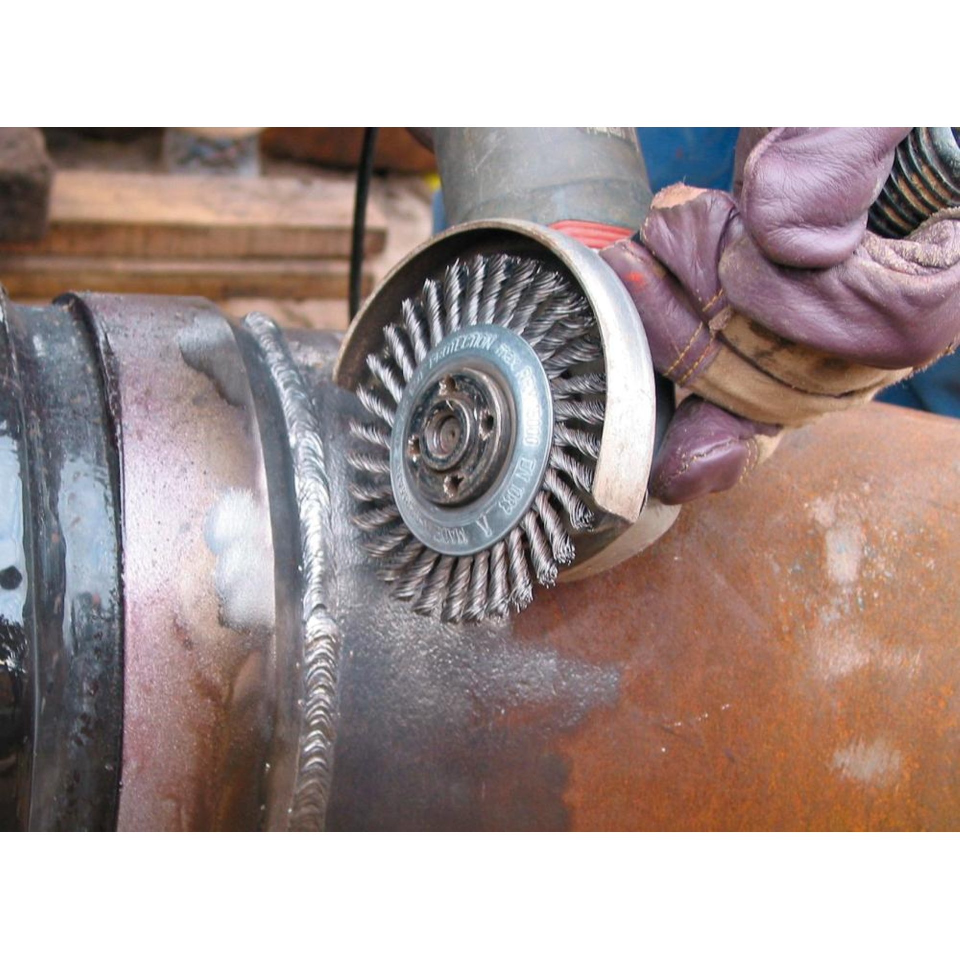 Pipelinebürste Stahldraht115x6mm gezopft 0,5mm Lessmann