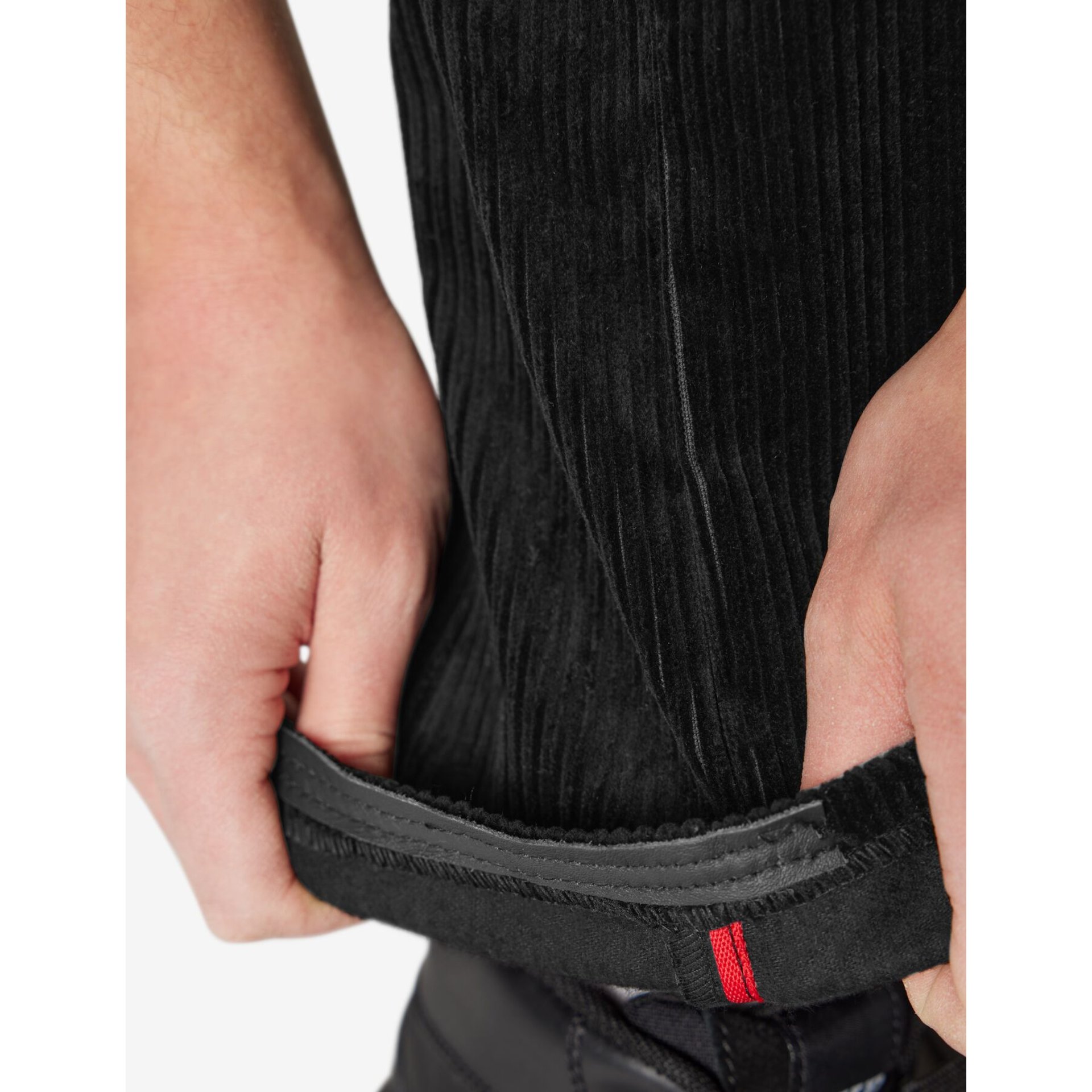 MICHAEL Zunfthose Trenkercord  Dreidraht schwarz 84