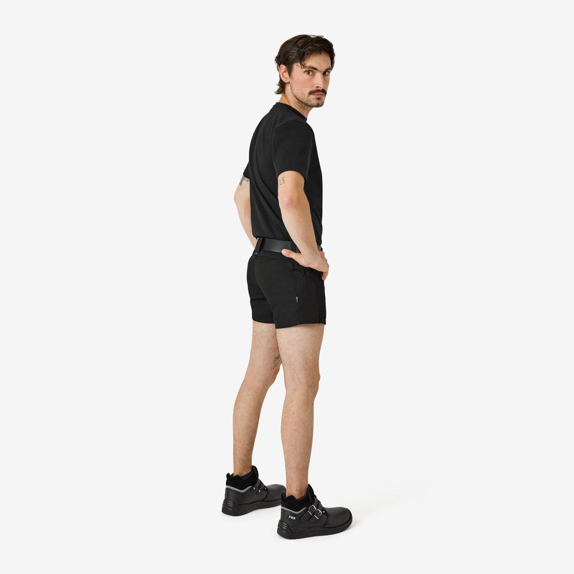 MAIK Zunft-Shorts extra kurz schwarz 58