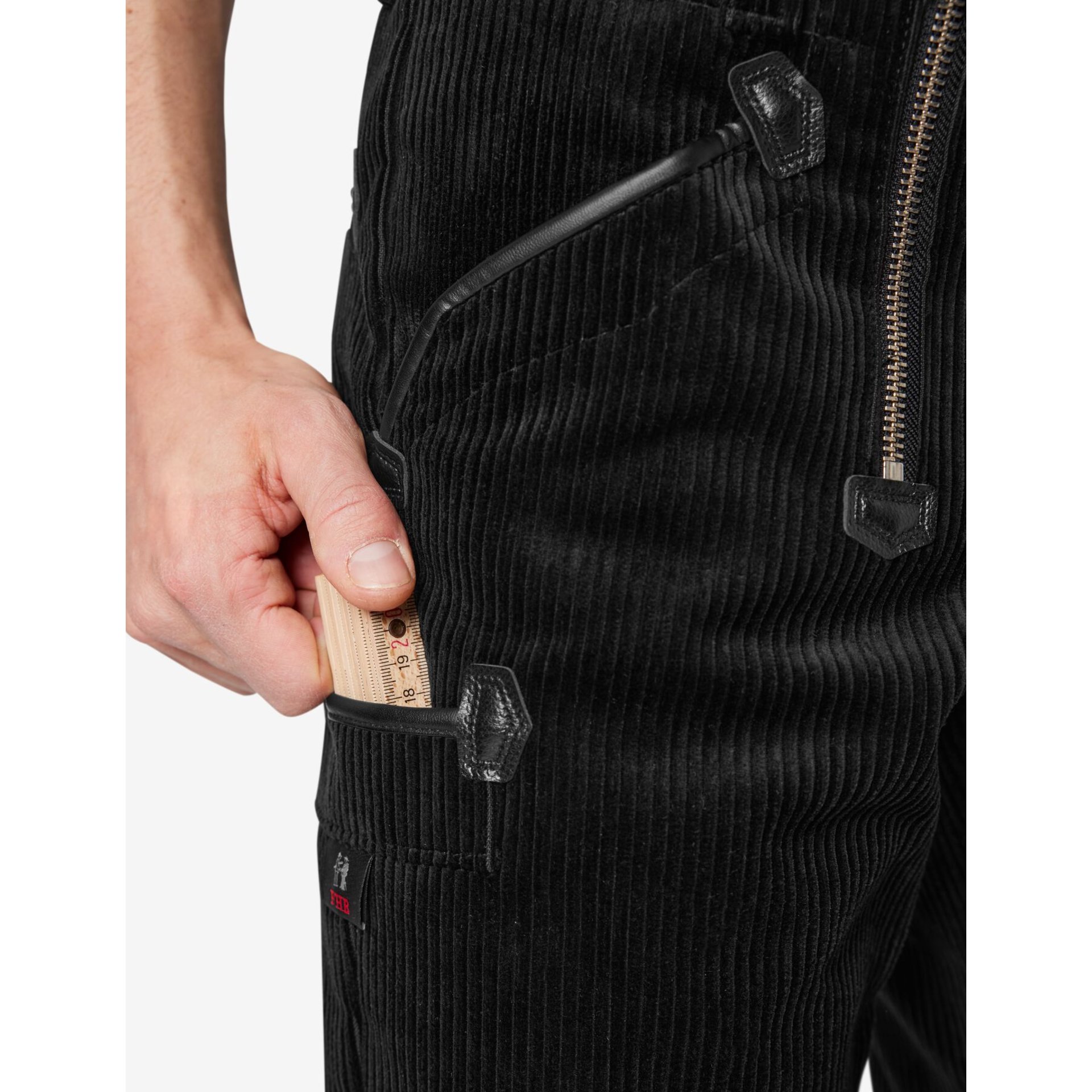 PAUL Zunfthose Trenkercord schwarz 25