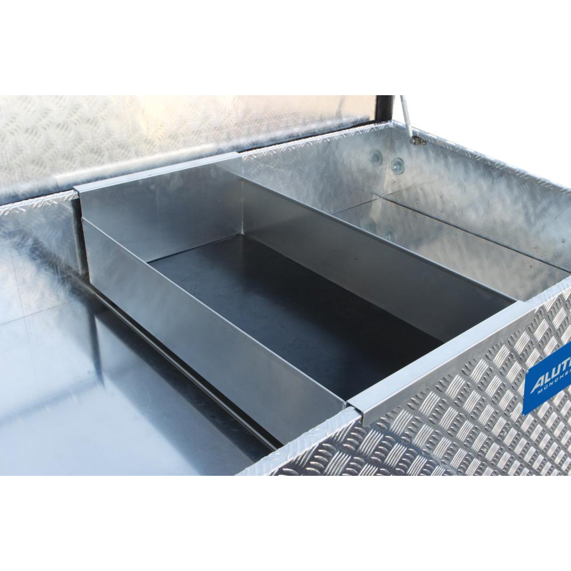 Individual-Box Set 1 B1700xT800xH850mm Volumen: 1028Liter