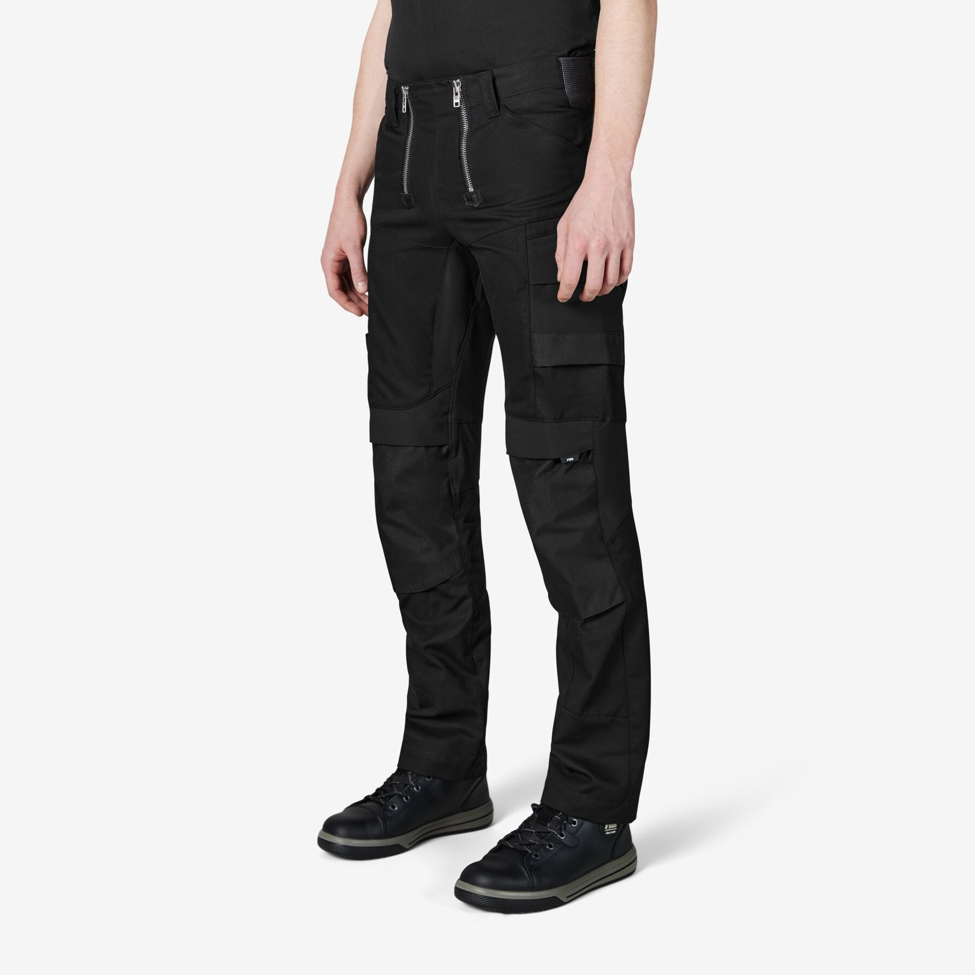 MAXI Zunfthose elastisch schwarz 42