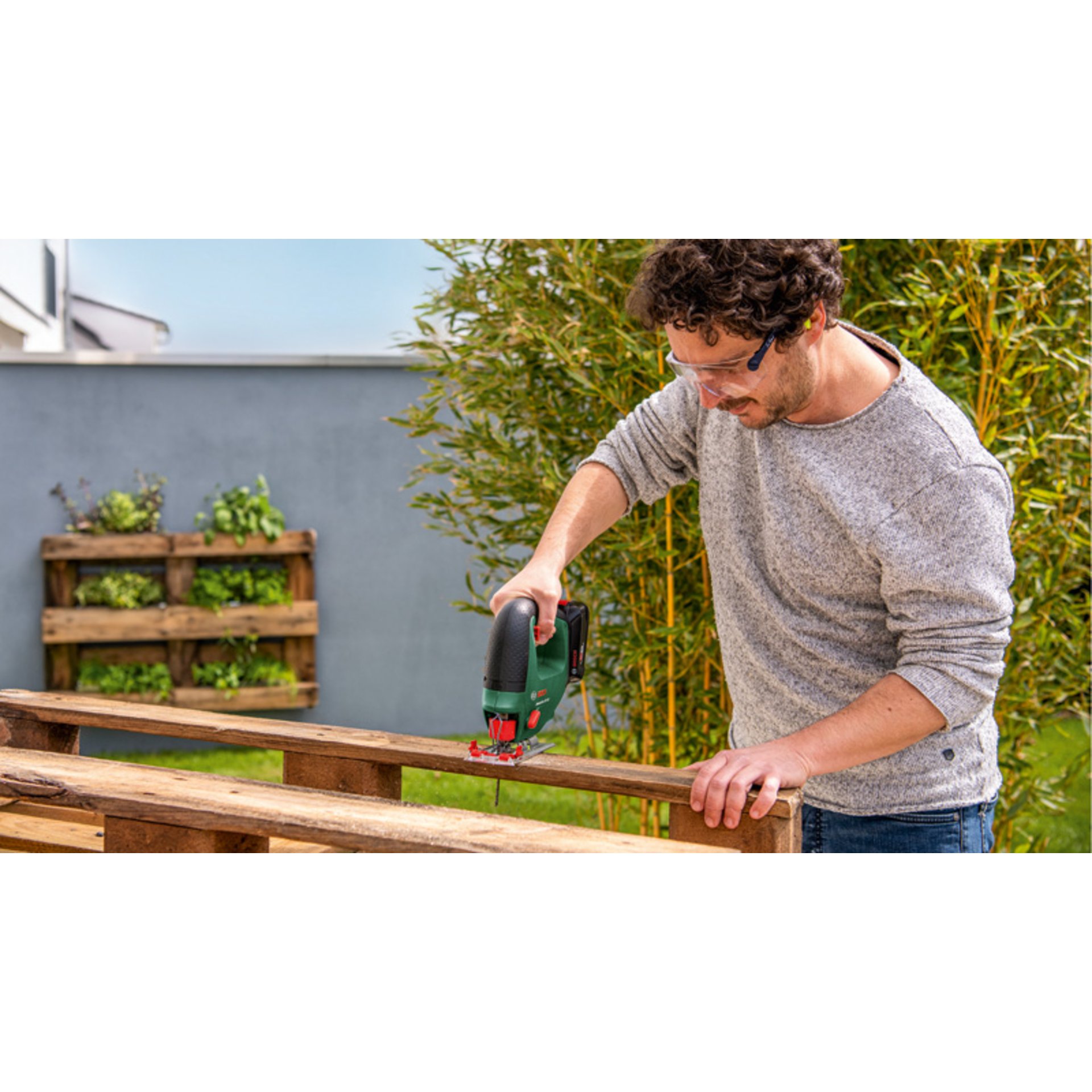 Akku-Stichsäge UniversalSaw 18V-100