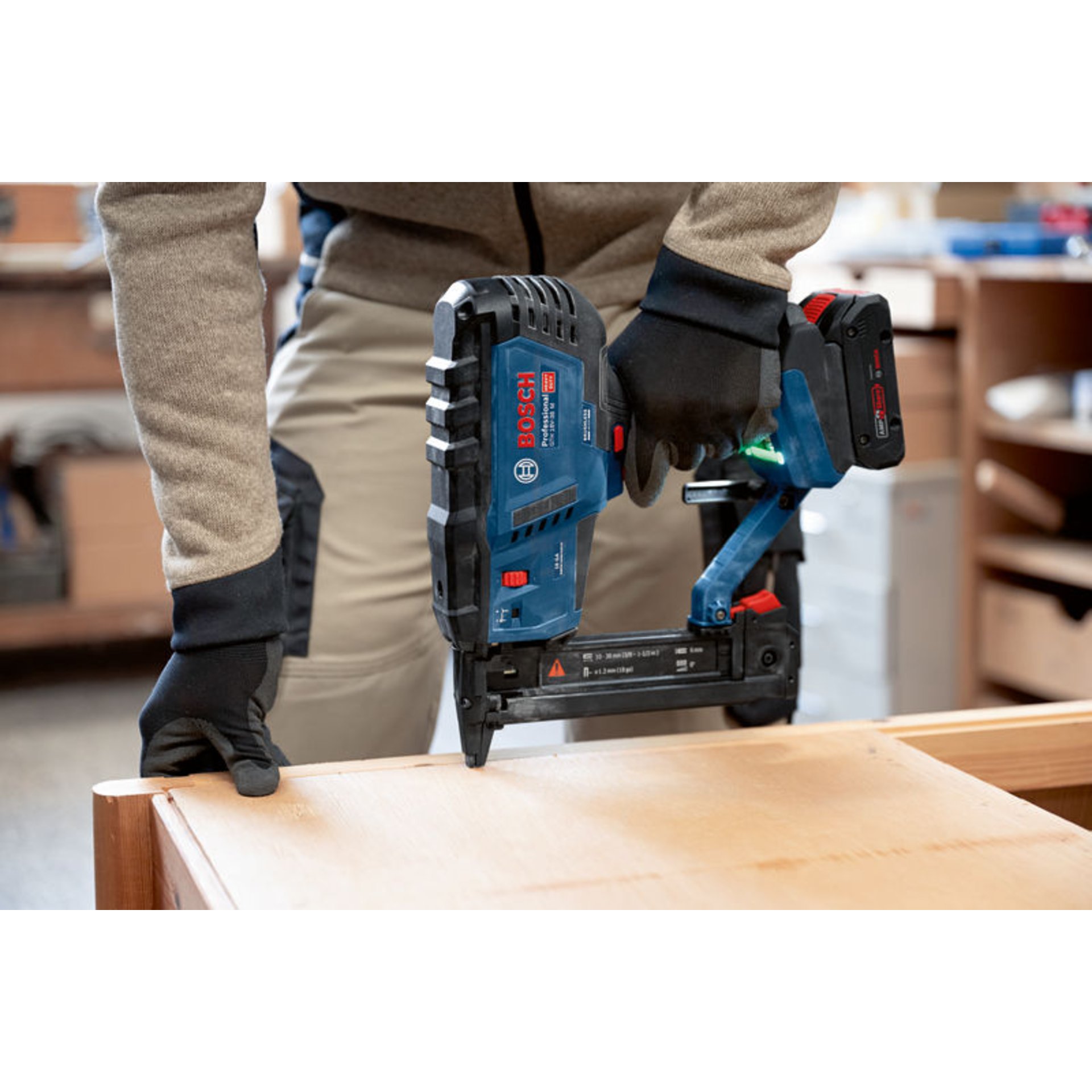 Akku-Holzklammerer GTH 18V-38 M