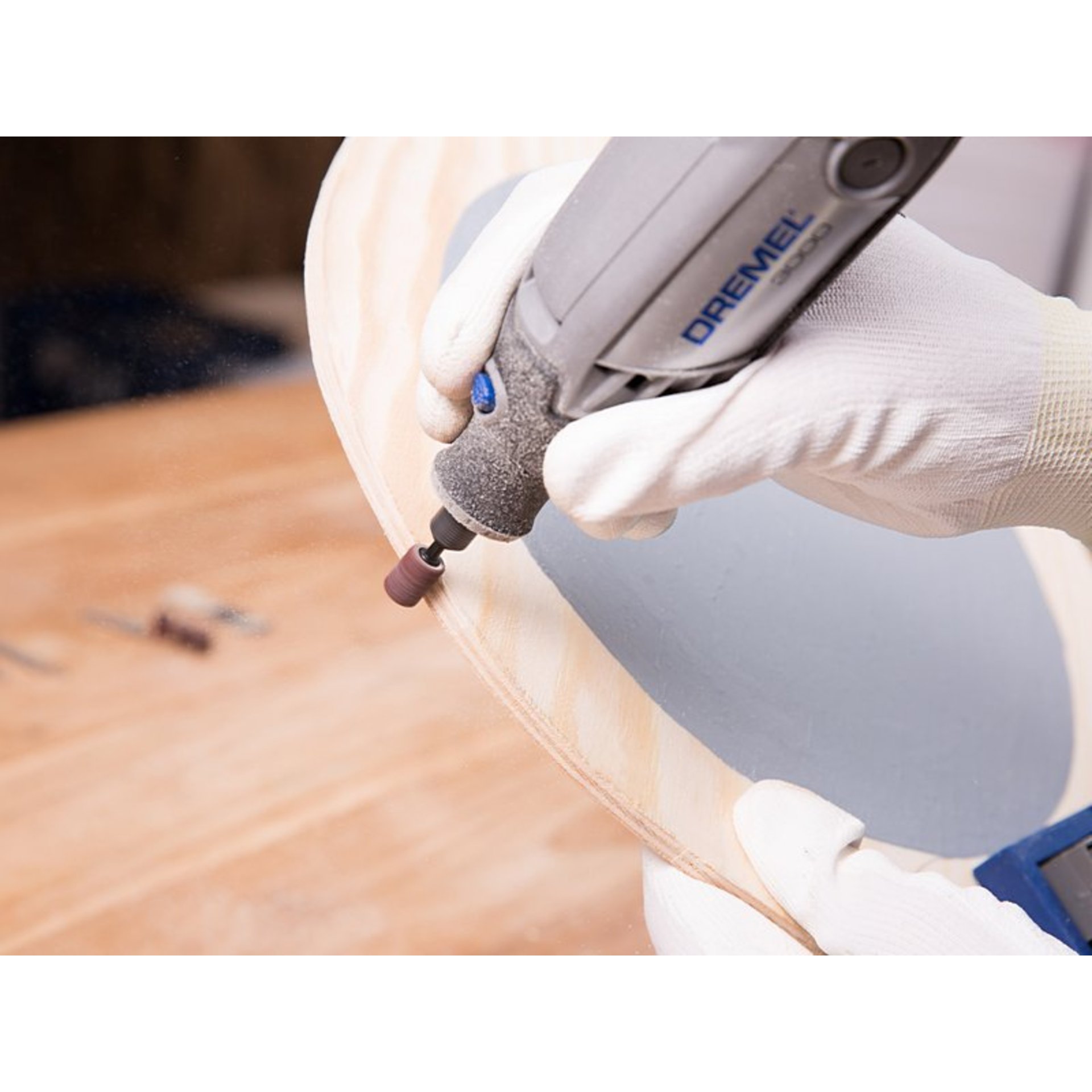 DREMEL® 3000-1/25 EZ Multifunktionswerkz. mit 1 Vorsatzgerät, 25 Zubehöre