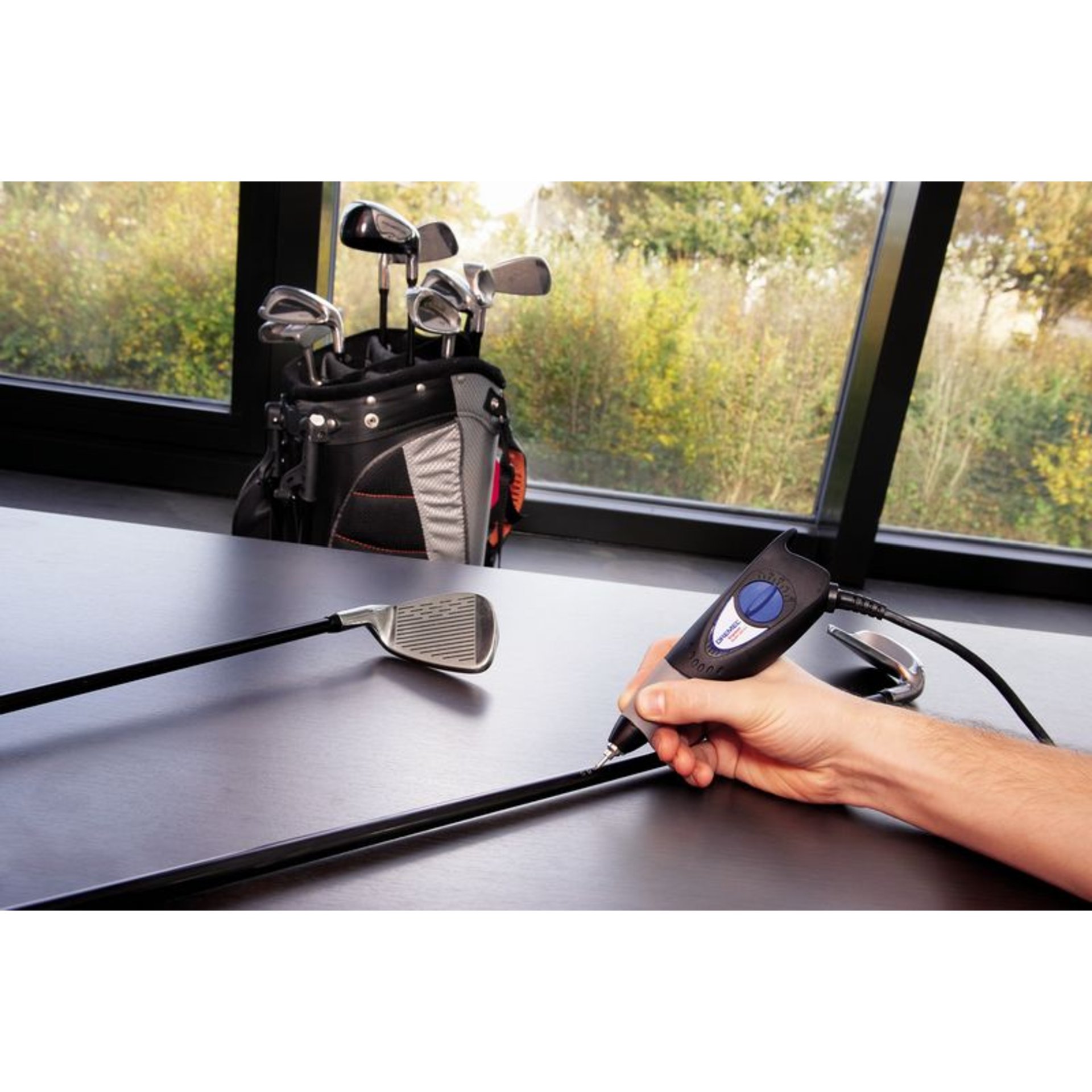 DREMEL® Gravierer 290-1 Kompaktwerkzeug (35 W) mit 1 Zubehör, 1 Schablone