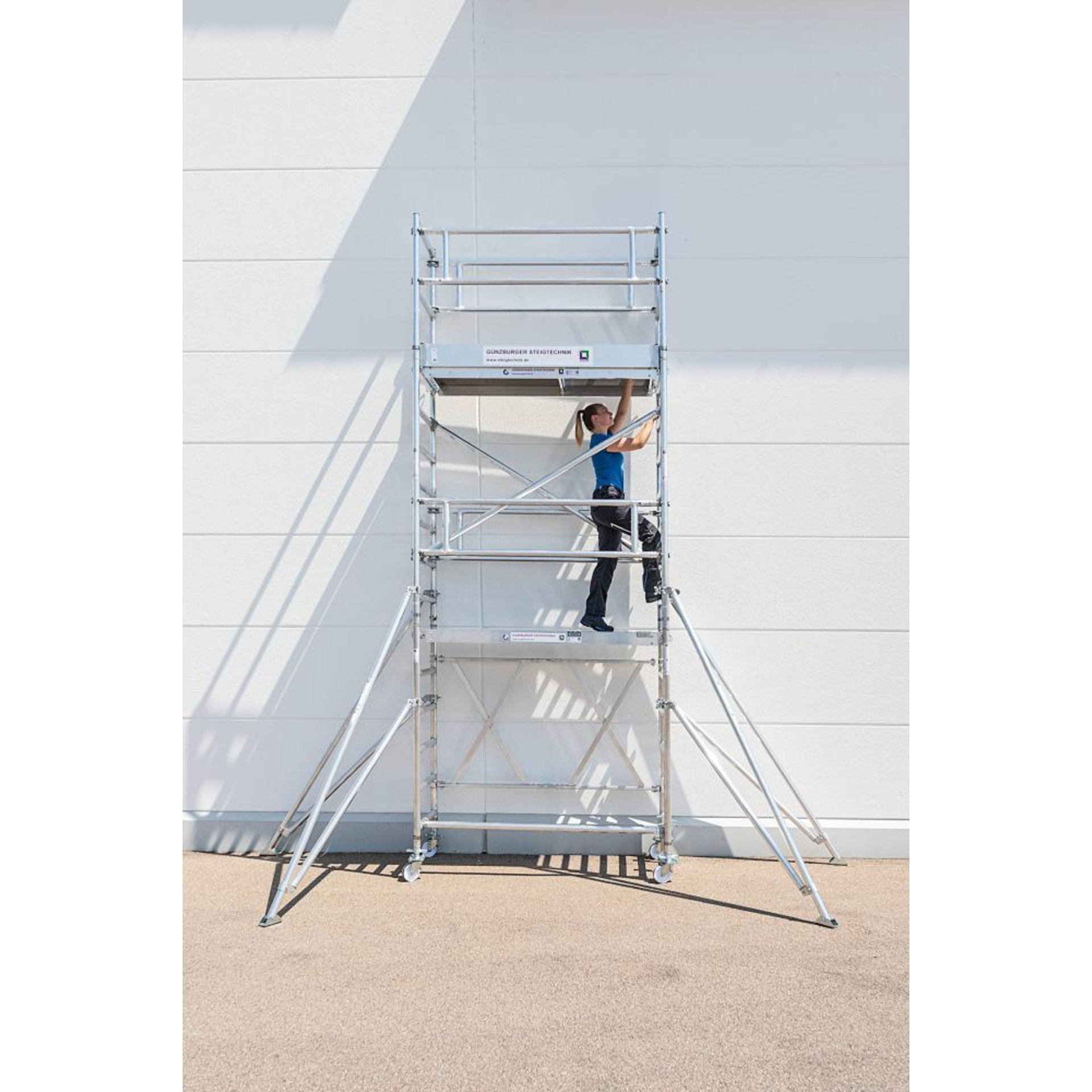 Alu-Klappgerüst Plattform B1800xT750 mm Plattformhöhe 1,80 m Arbeitshöhe bis 3,80 m