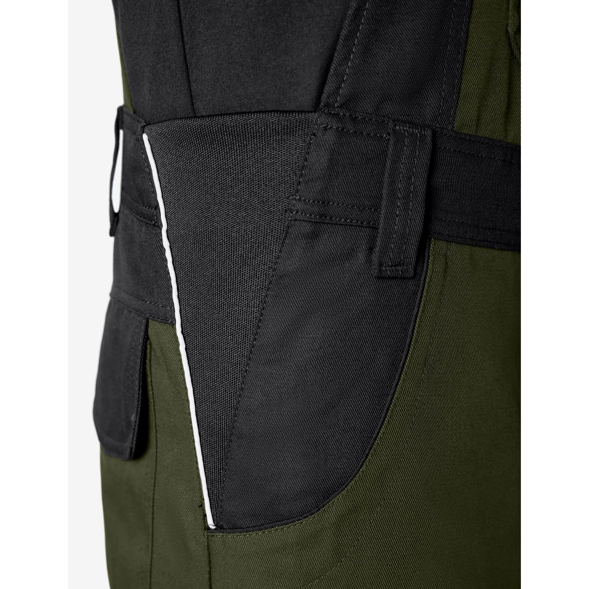 ECKHARD Latzhose oliv-schwarz 60