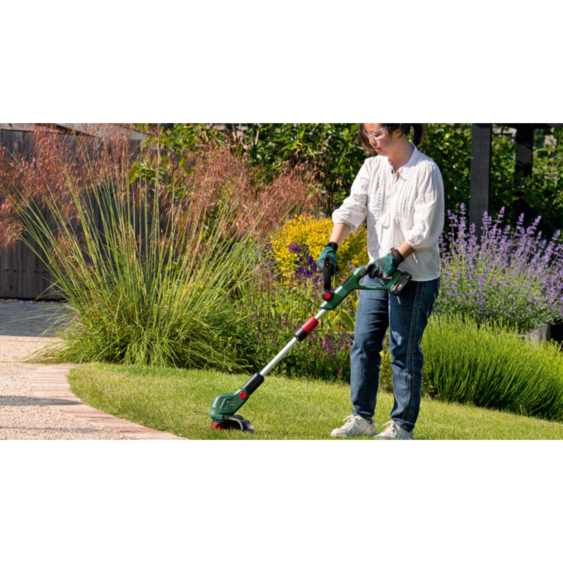 Akku-Rasentrimmer UniversalGrassCut 18V-23-450